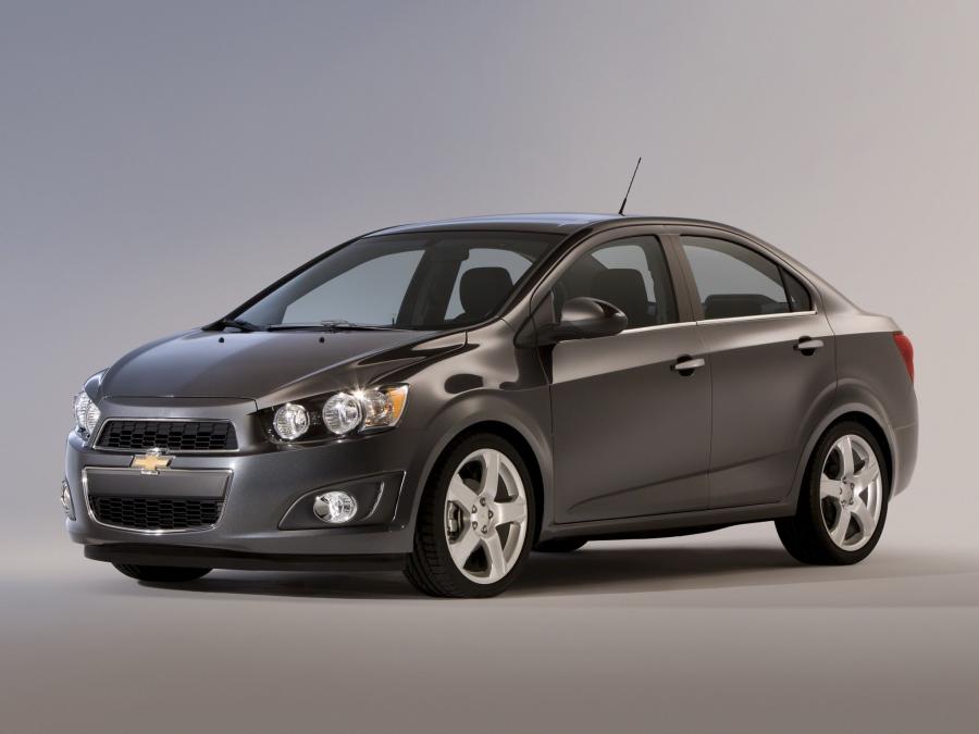  Chevrolet Sonic Sedan 2011 года  (фото 4 из 27)